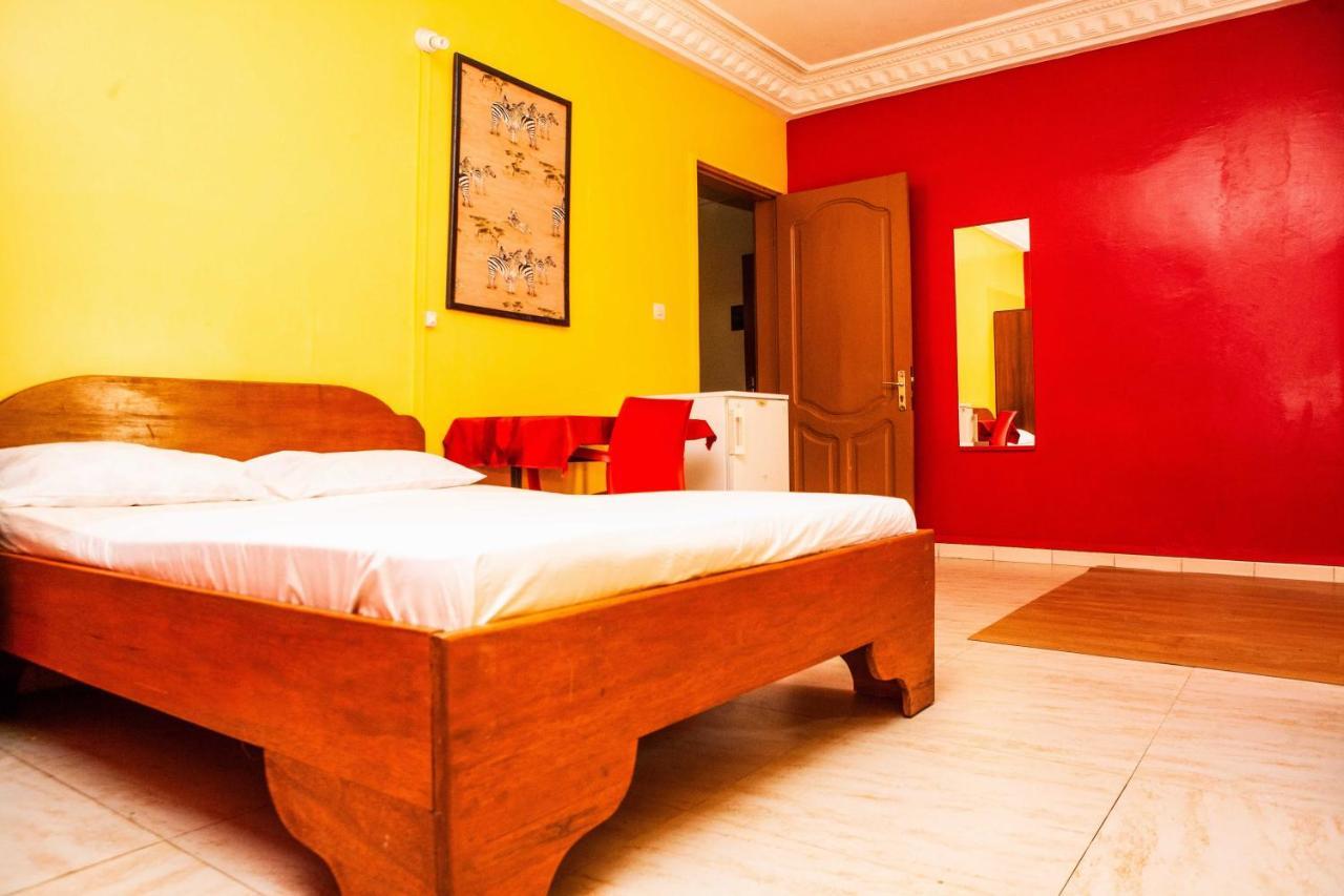 Abdou Diouf Hotel *